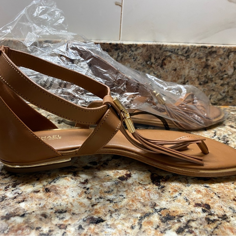 Michael Kors Alice Women's Tan Sandals - Picture 2 of 3